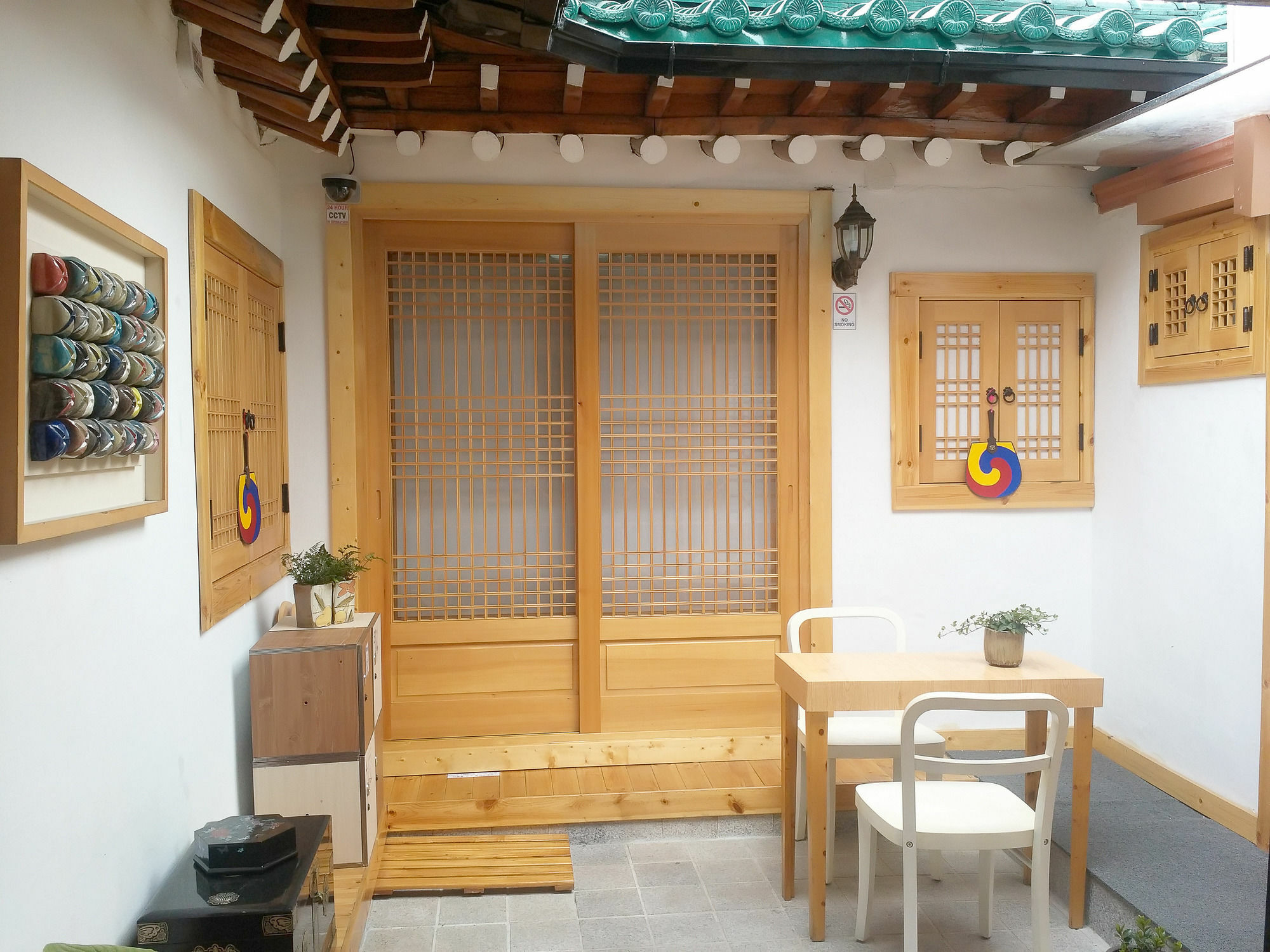Seoul Lucky Guesthouse Hanok Exterior photo